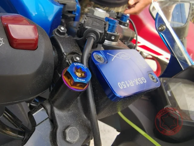 機車後照鏡螺絲規格/後照鏡螺絲哪裡買/機車後照鏡螺絲哪裡買/後照鏡螺絲塞/光陽後照鏡螺絲規格/krv後照鏡螺絲規格/gp125後照鏡螺絲/MANY後照鏡螺絲規格
