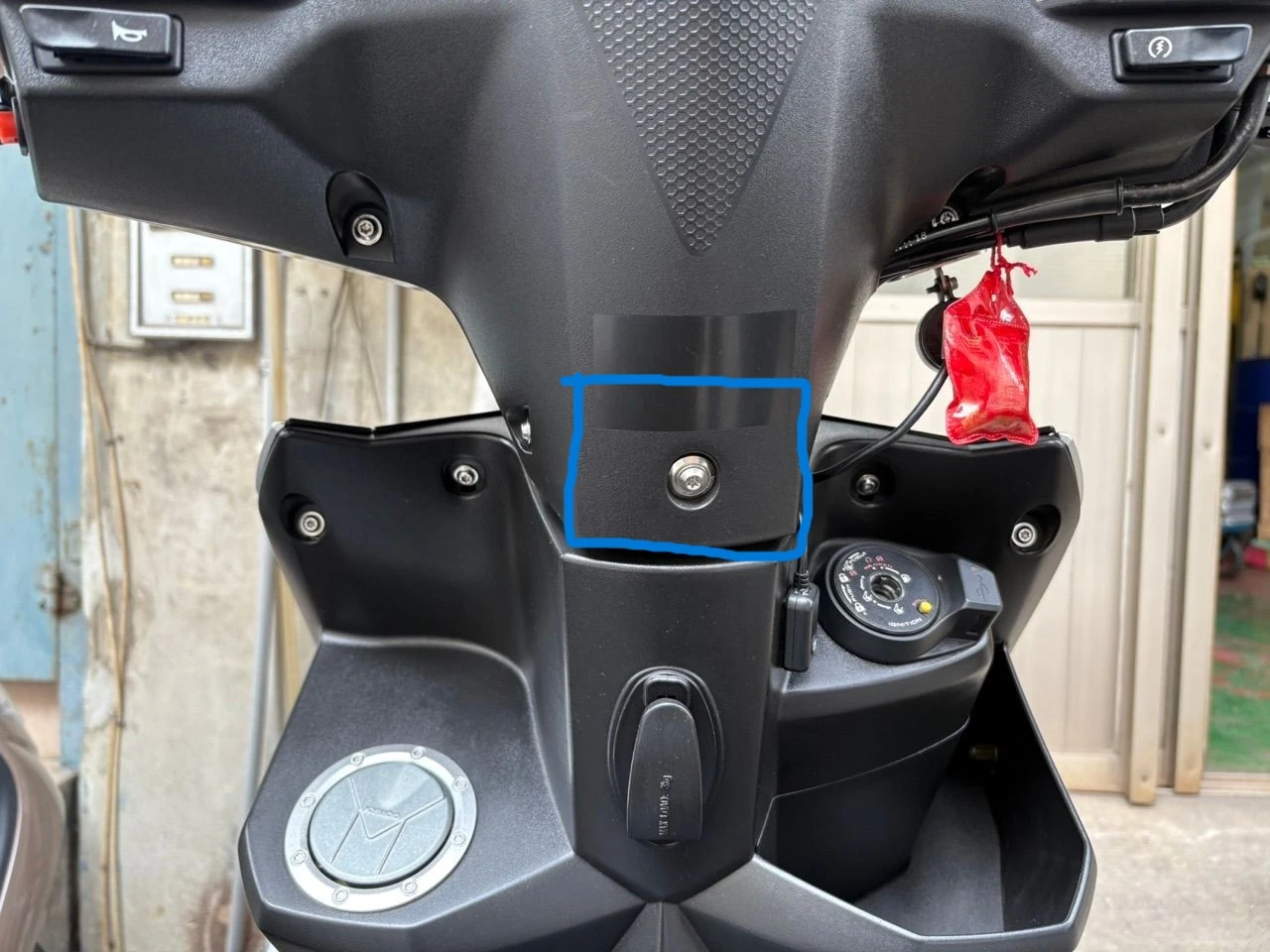 KYMCO 雷霆S 六期/ABS 龍頭後鍍燒鈦螺絲組(1支螺絲+1件配件)